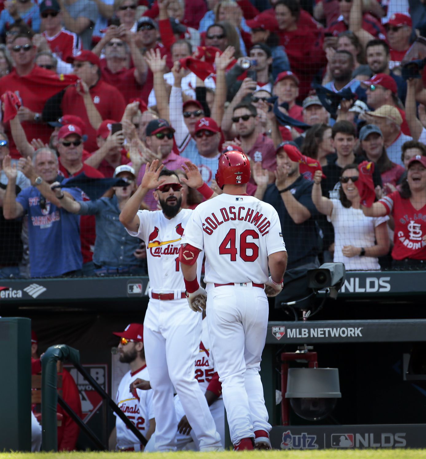 Cardinals force deciding fifth game of the NLDS with a 5-4 win over the Braves in the 10th inning